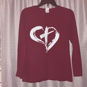 Kids heavy weight Gildan long sleeve cross t shirt. Size L. Excellent condition.